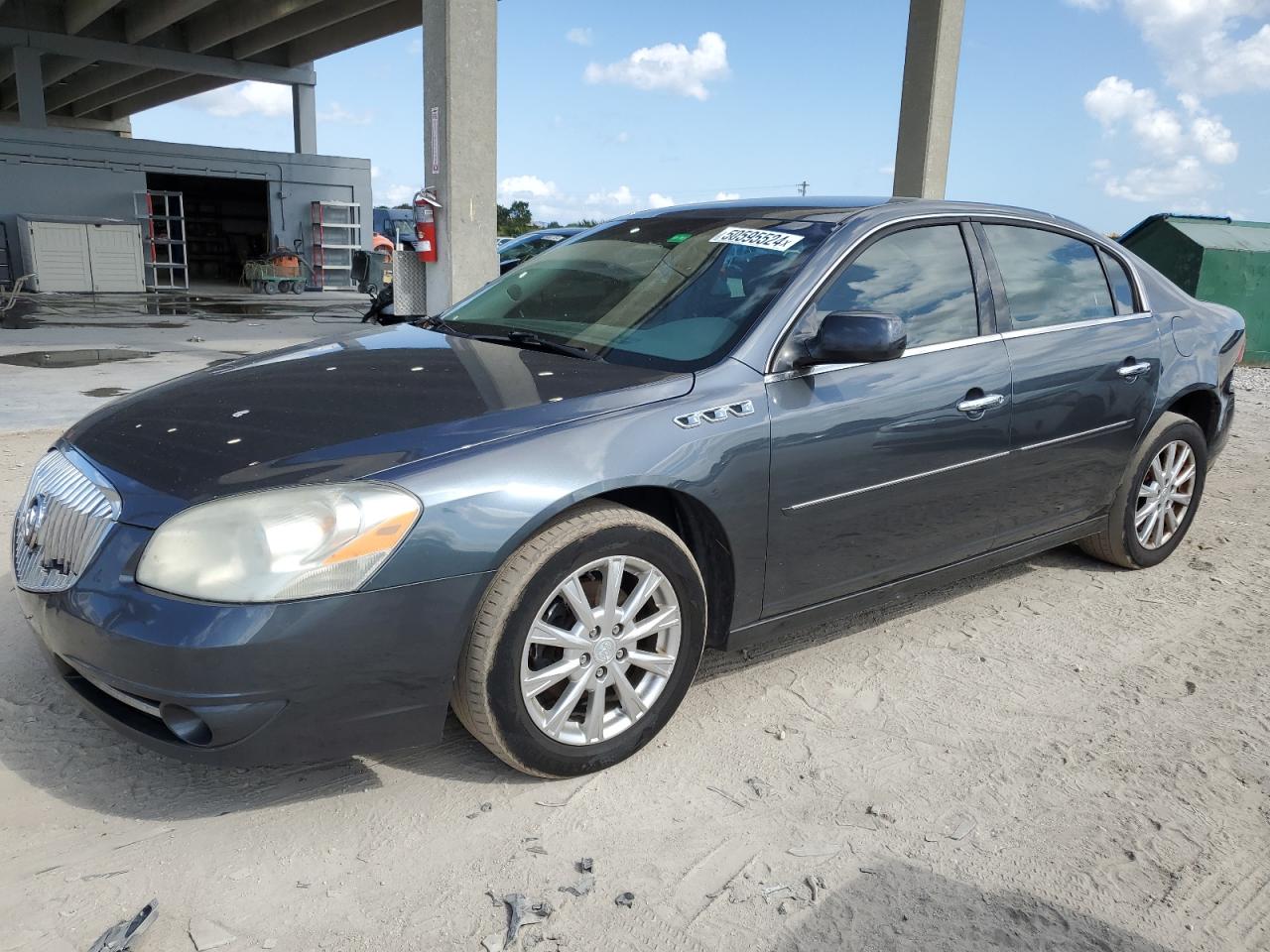 1G4HC5EM3BU107795 2011 Buick Lucerne Cxl