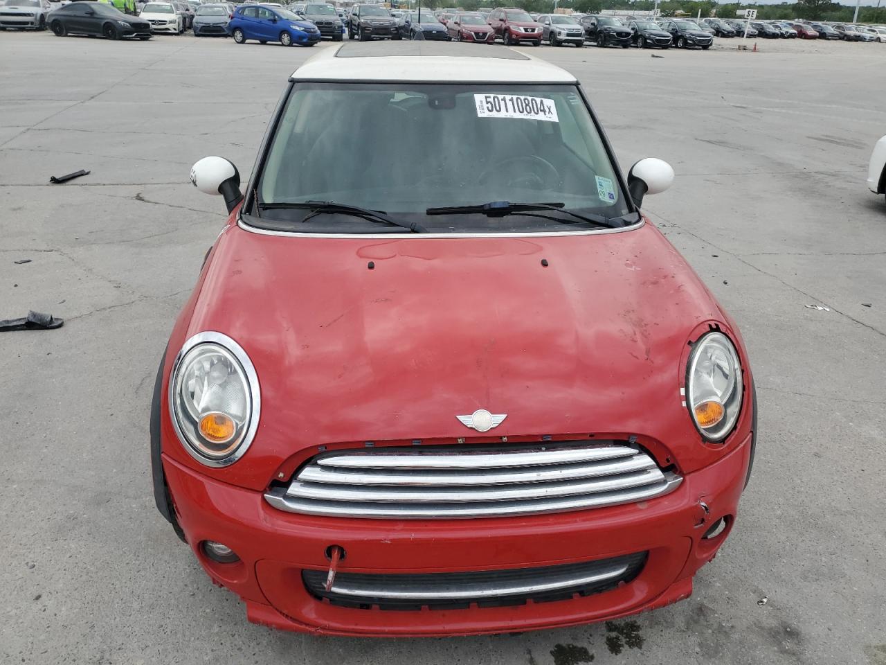 2013 Mini Cooper vin: WMWSU3C51DT690302