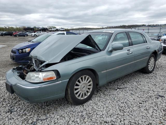 Lot #2487543493 2004 LINCOLN TOWN CAR E salvage car