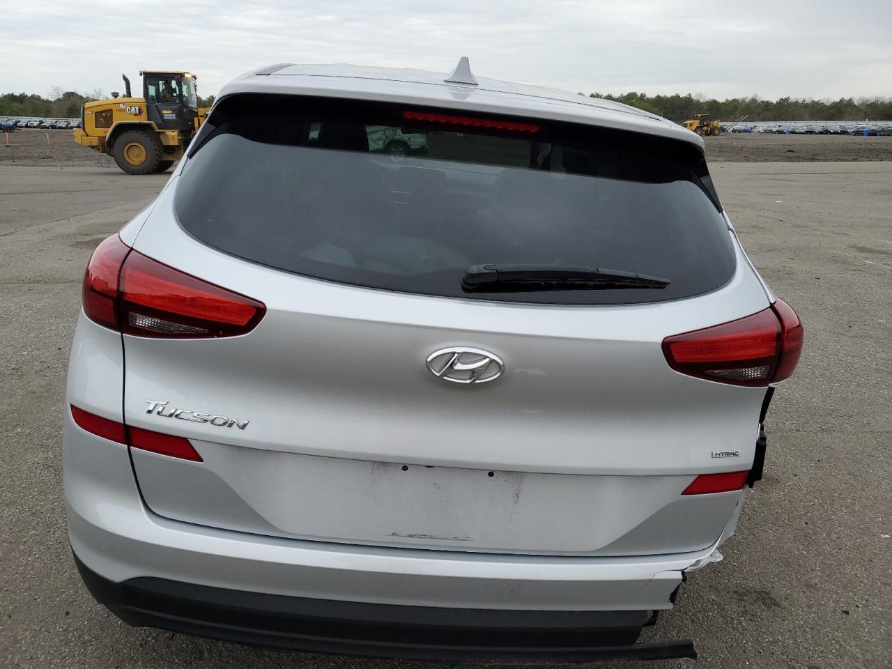 KM8J2CA49KU039825 2019 Hyundai Tucson Se