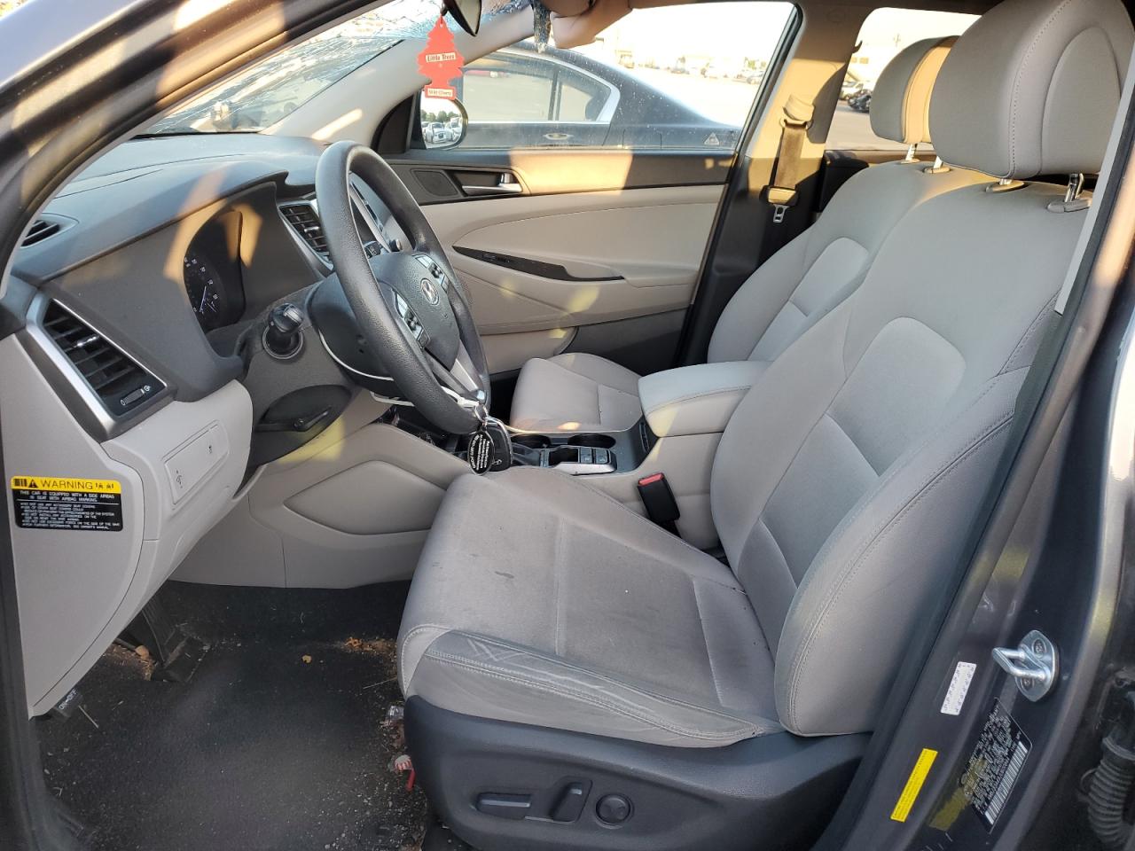 KM8J33A49JU600844 2018 Hyundai Tucson Sel