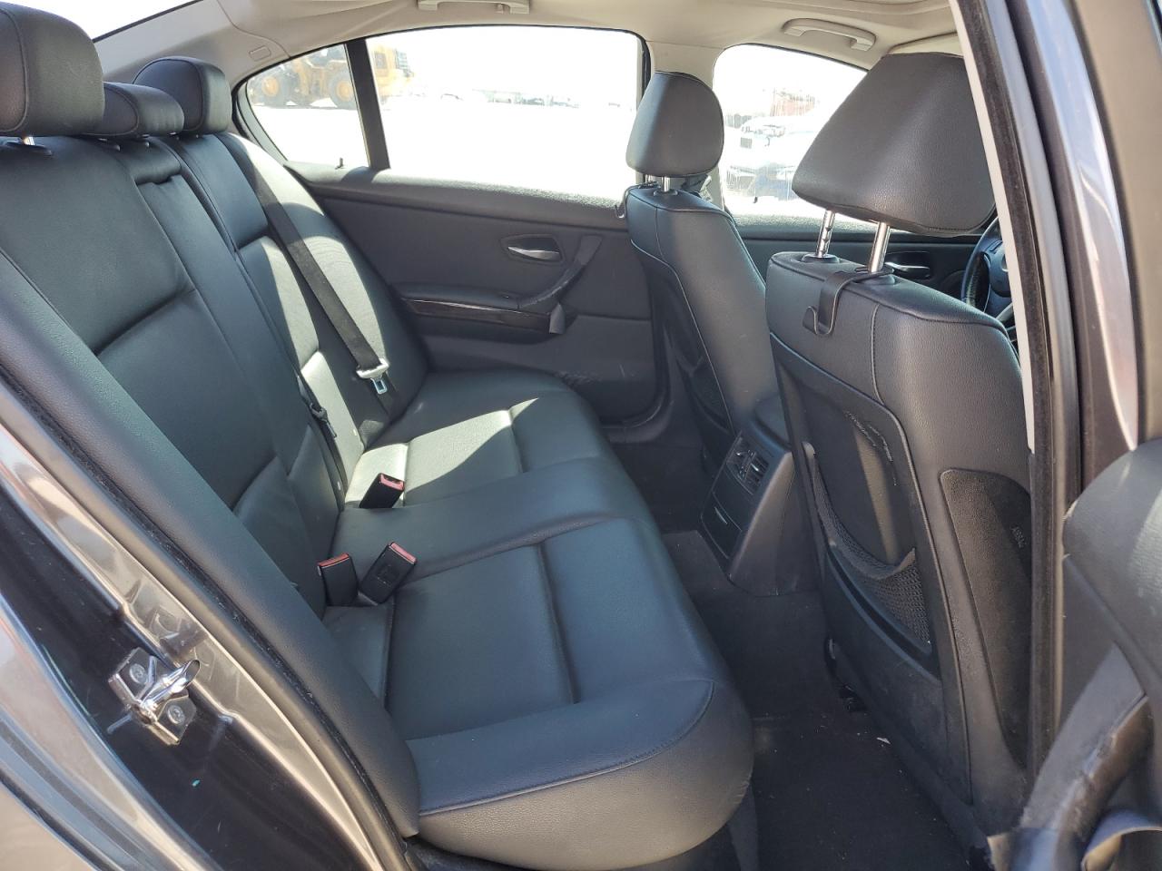 WBAVA37558NL58177 2008 BMW 328 I