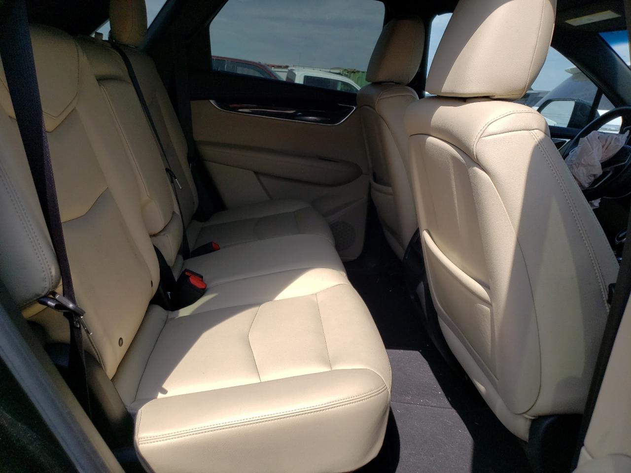 1GYKNARS1HZ180157 2017 Cadillac Xt5