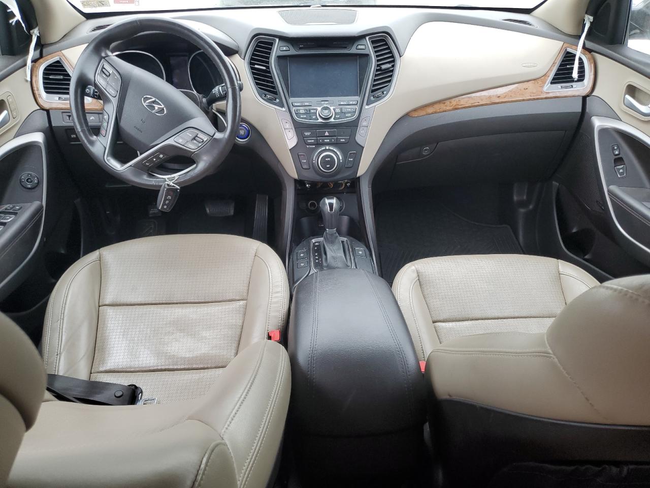 5XYZU3LB4GG332487 2016 Hyundai Santa Fe Sport