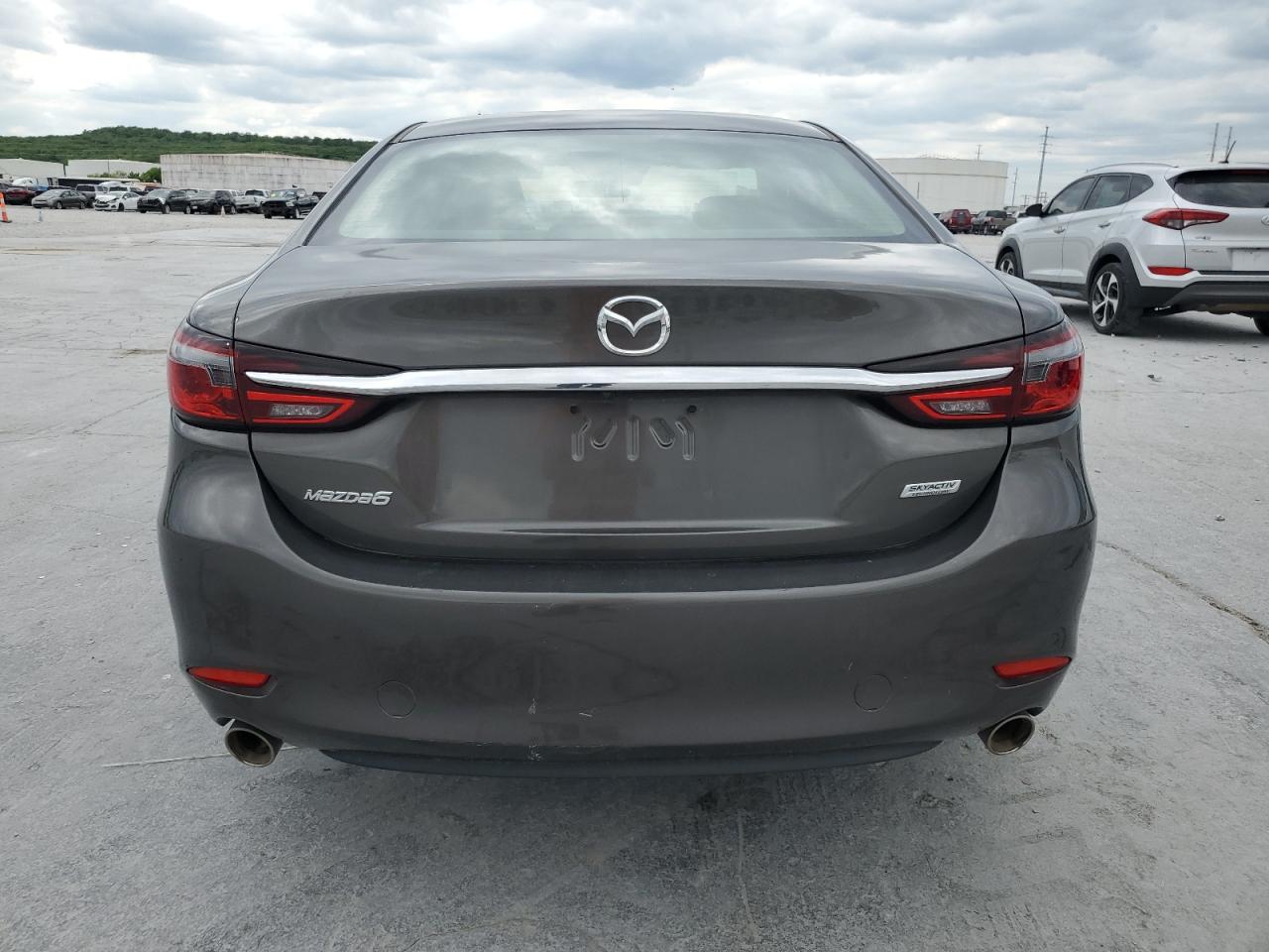 2018 Mazda 6 Touring vin: JM1GL1VM6J1335900