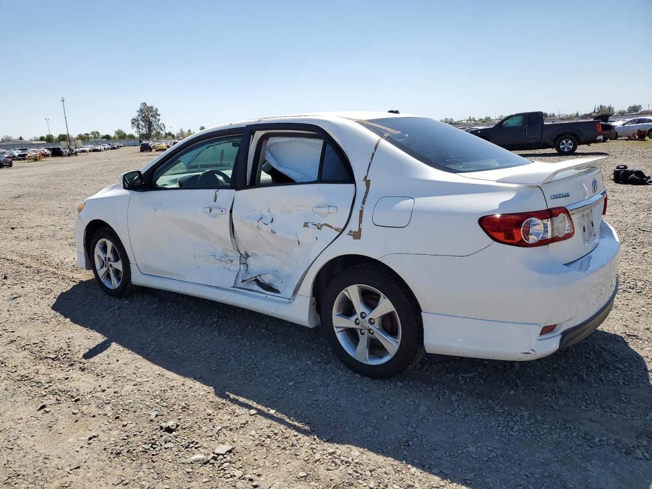 2T1BU4EE4BC692037 2011 Toyota Corolla Base