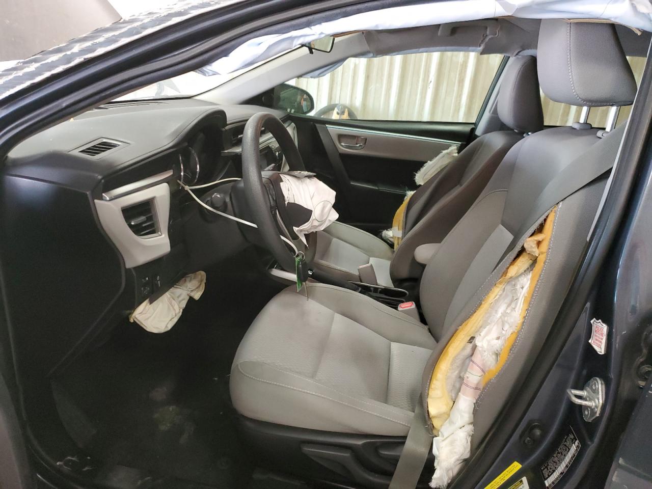 5YFBURHE6GP395061 2016 Toyota Corolla L