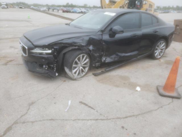 Lot #2554471323 2020 VOLVO S60 T6 MOM salvage car