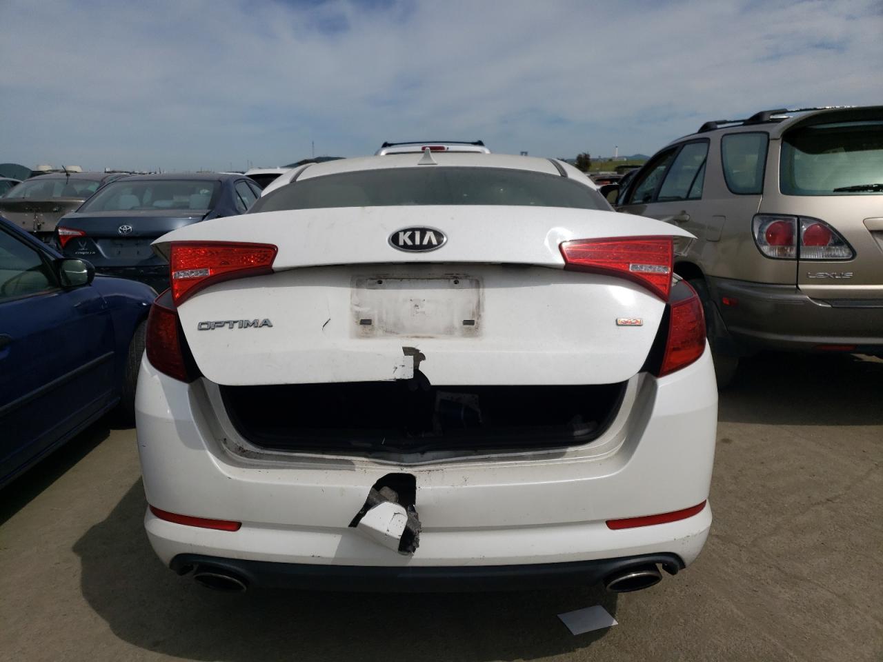 KNAGM4A76D5384720 2013 Kia Optima Lx