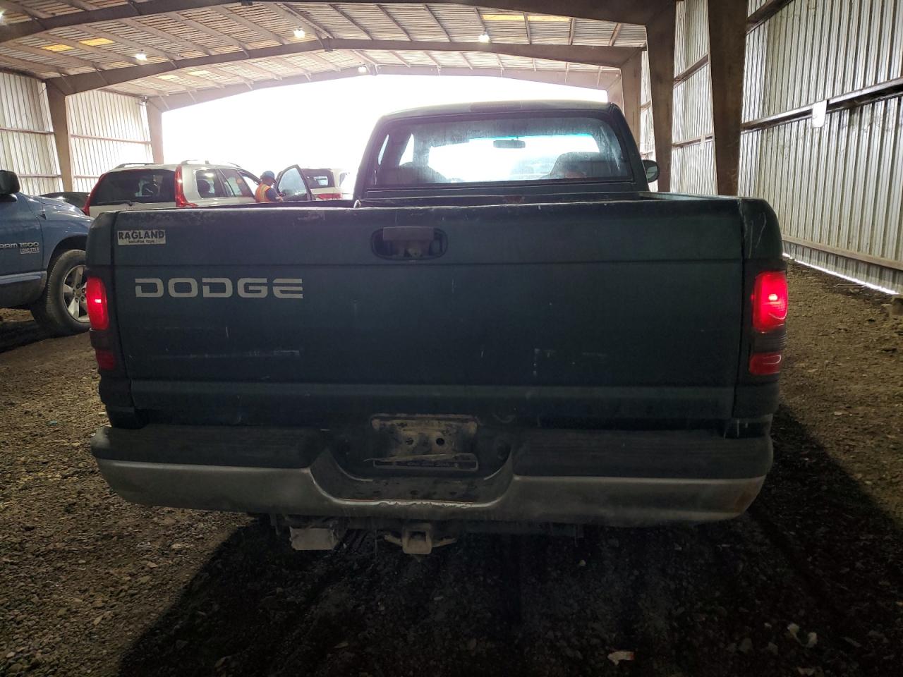 3B7HC13Y8WG174937 1998 Dodge Ram 1500