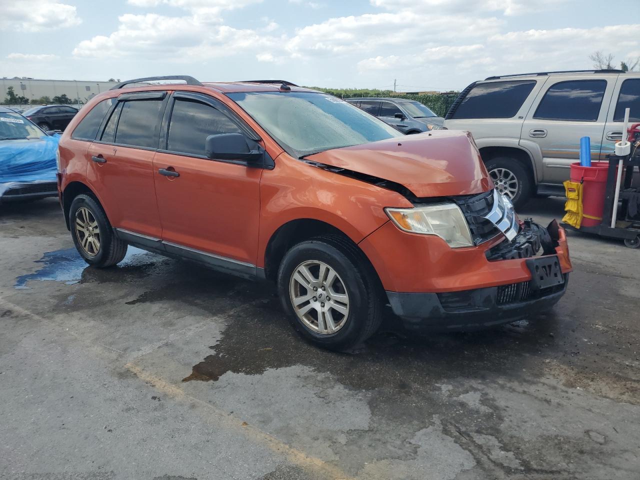 2FMDK36C57BA72055 2007 Ford Edge Se