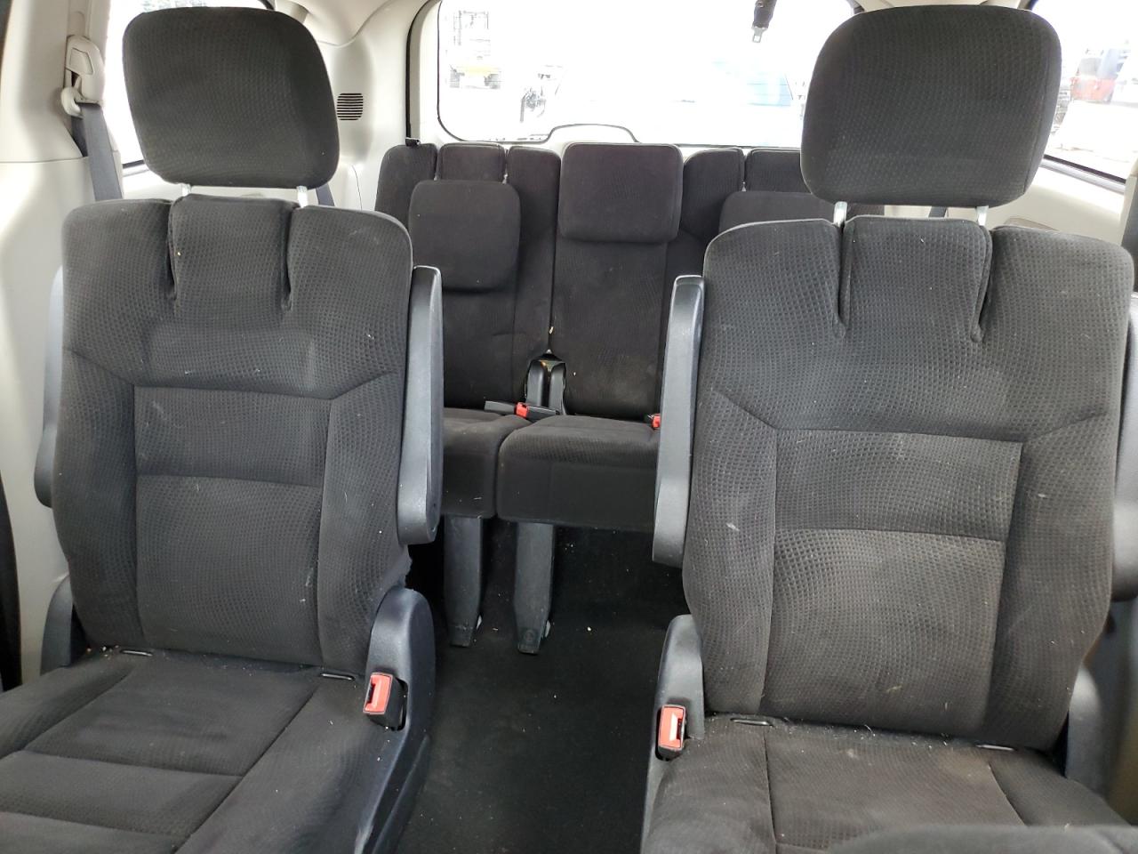 2C4RDGCG2GR318053 2016 Dodge Grand Caravan Sxt