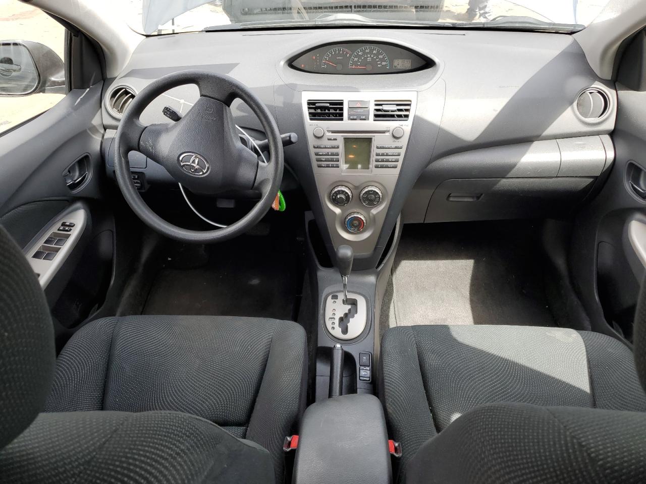 JTDBT4K36A1373165 2010 Toyota Yaris