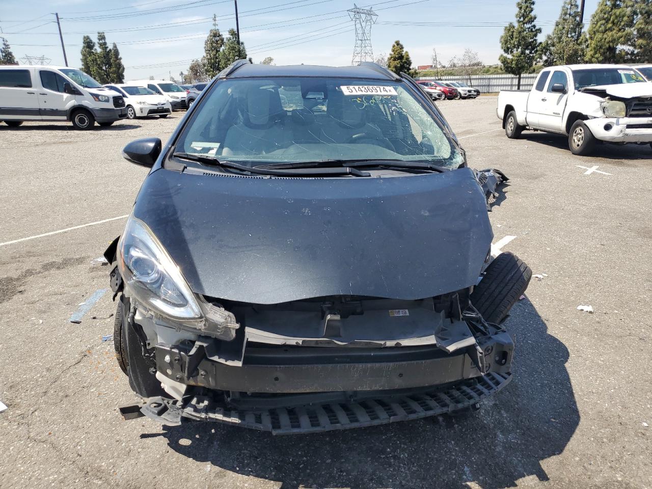 2018 Toyota Prius C vin: JTDKDTB35J1611174