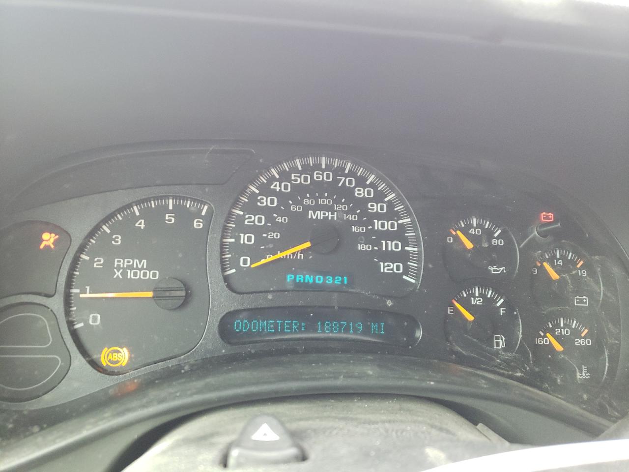 1GKEC13V55R235785 2005 GMC Yukon