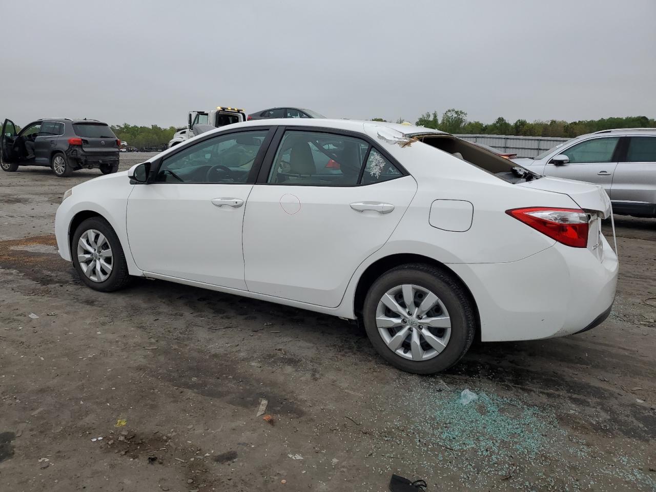 2T1BURHE6FC335019 2015 Toyota Corolla L