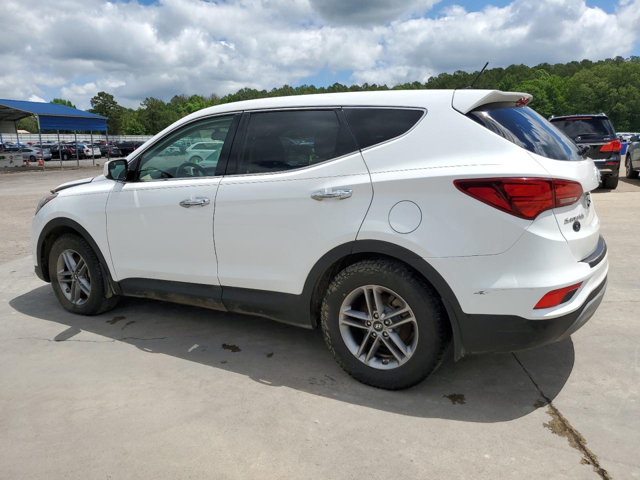 2018 Hyundai Santa Fe Sport vin: 5NMZT3LB6JH096411