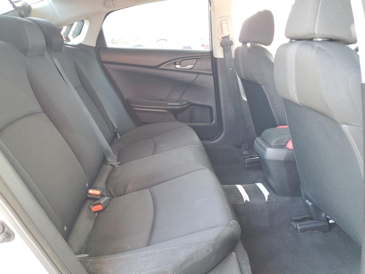 19XFC2F6XKE032201 2019 Honda Civic Lx