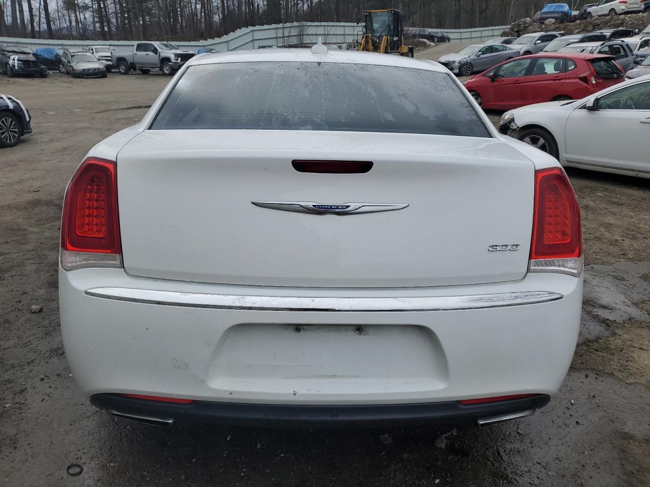 2C3CCAEG7JH148499 2018 Chrysler 300 Limited