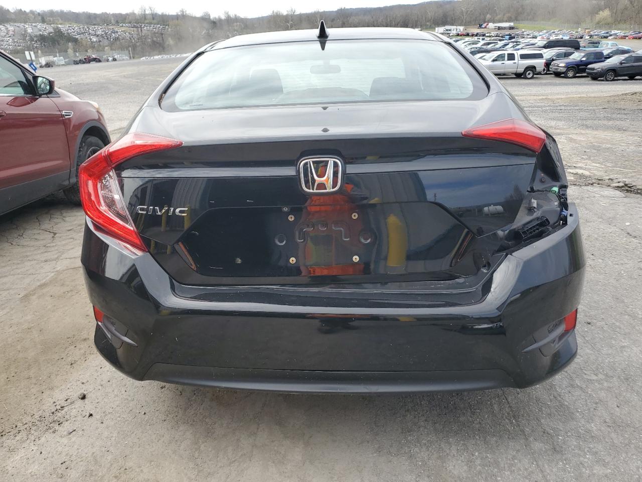 2HGFC2F70HH510472 2017 Honda Civic Ex