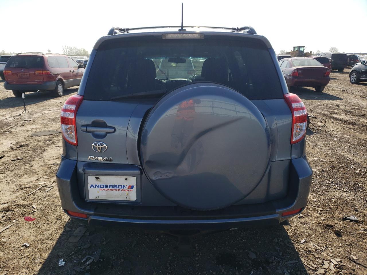 2T3ZF4DV1CW117864 2012 Toyota Rav4