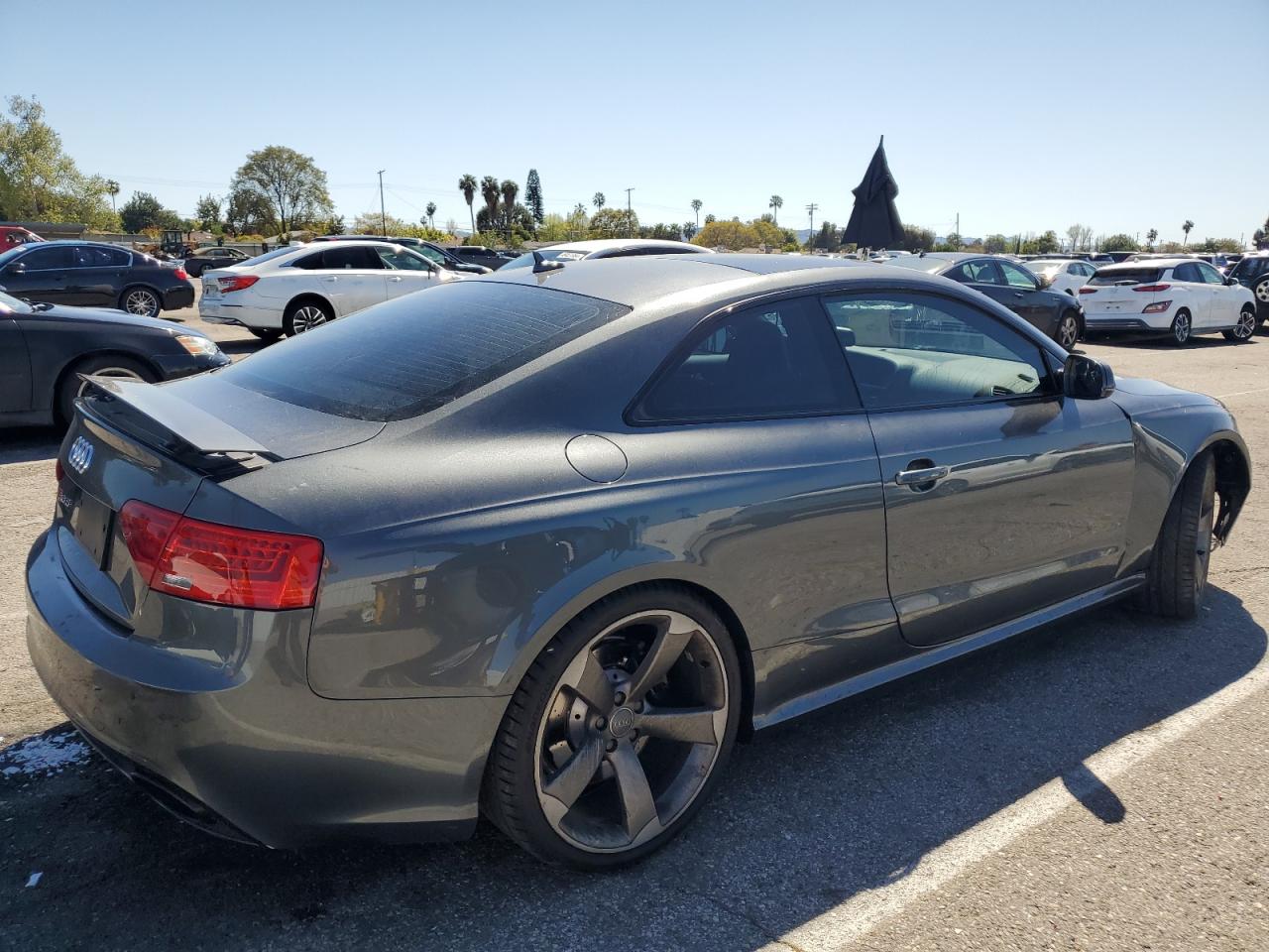 2014 Audi Rs5 vin: WUAC6AFR6EA900686