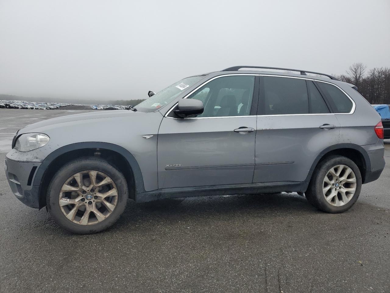 2013 BMW X5 xDrive35I vin: 5UXZV4C57D0E11992