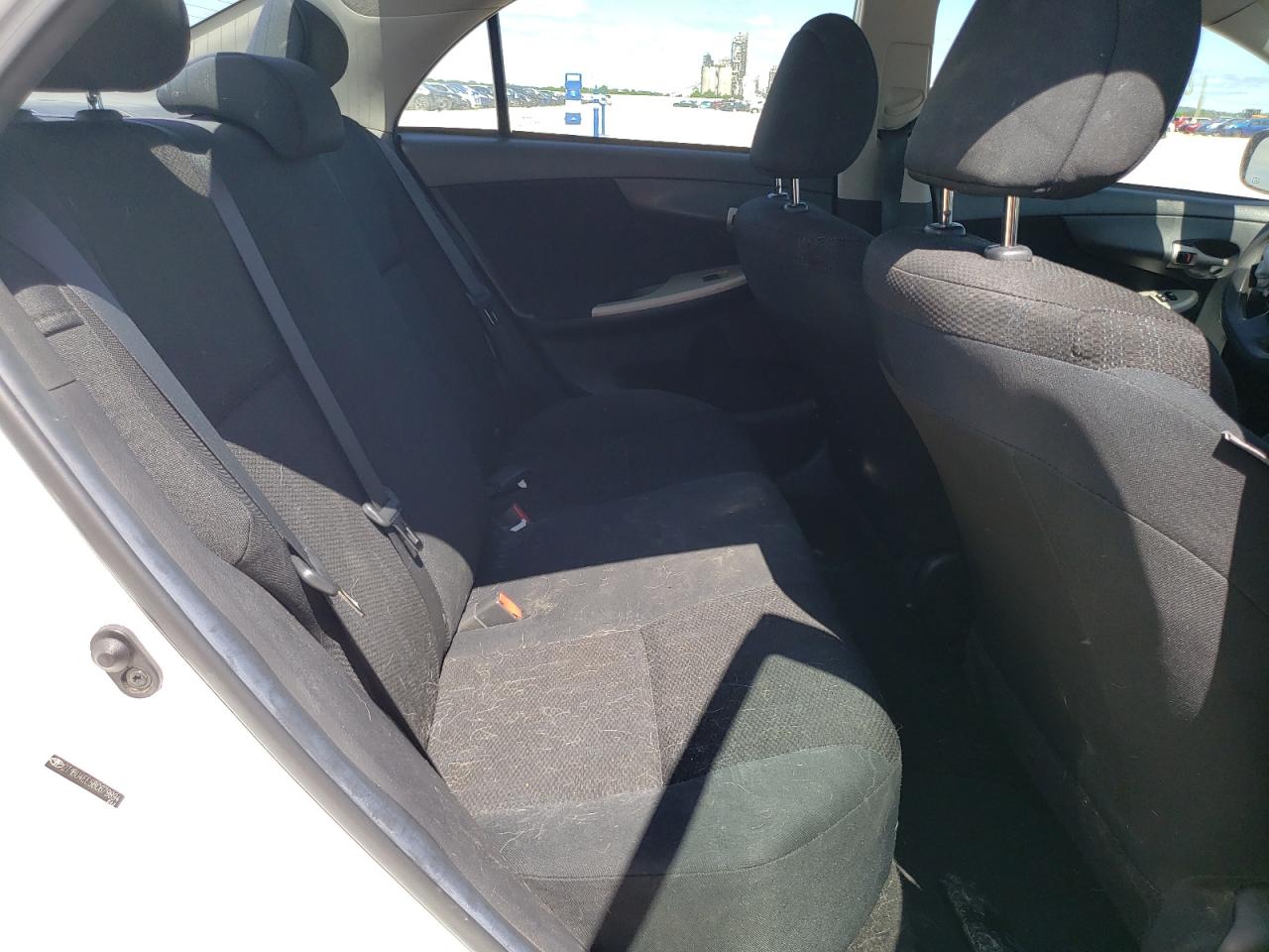 2T1BU4EE5BC679894 2011 Toyota Corolla Base