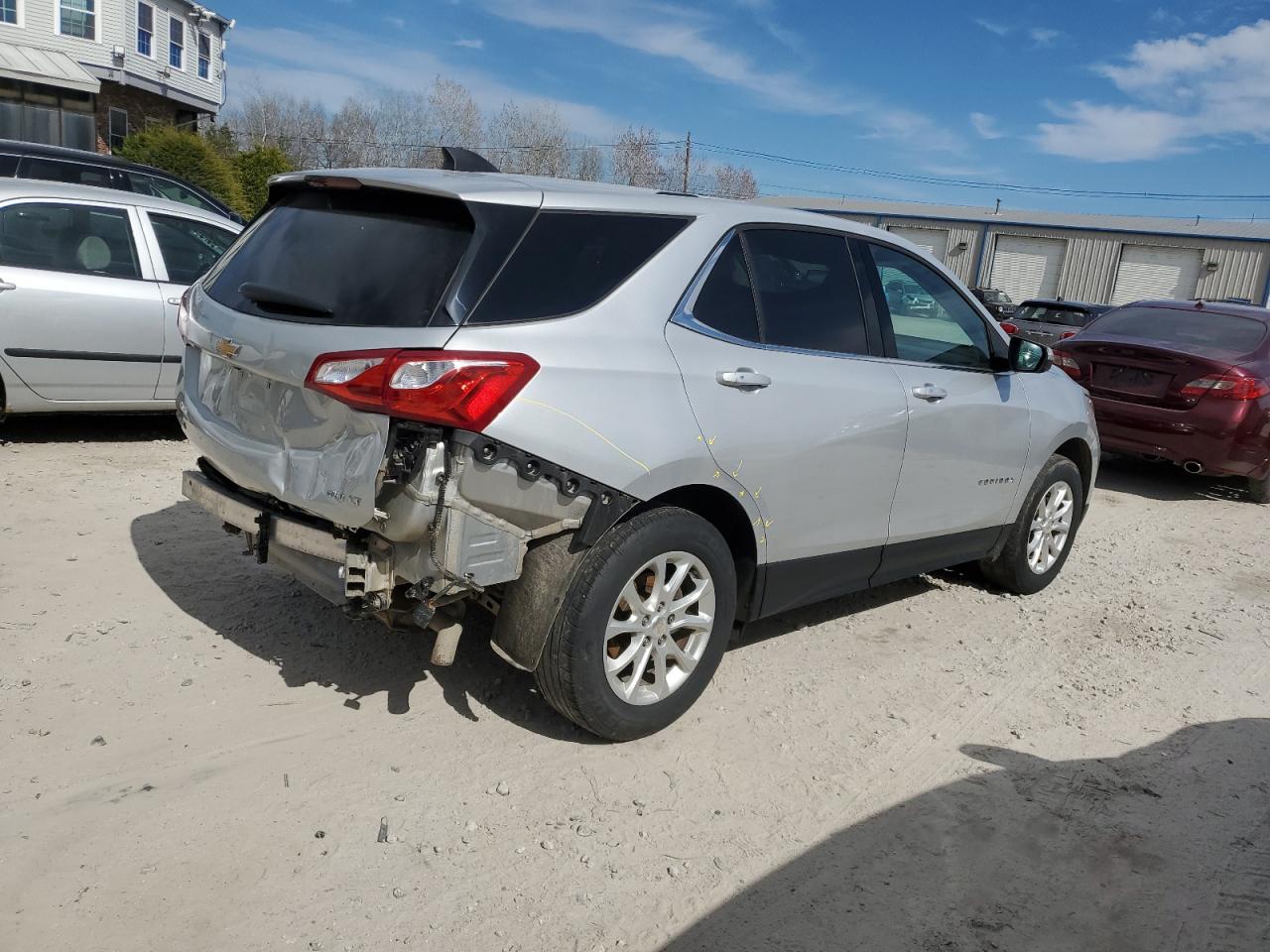 2GNAXSEV6J6335859 2018 Chevrolet Equinox Lt