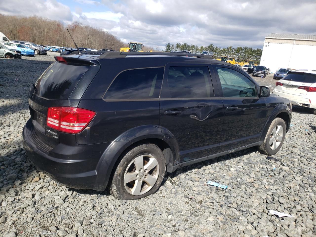 Lot #2887845731 2010 DODGE JOURNEY SX