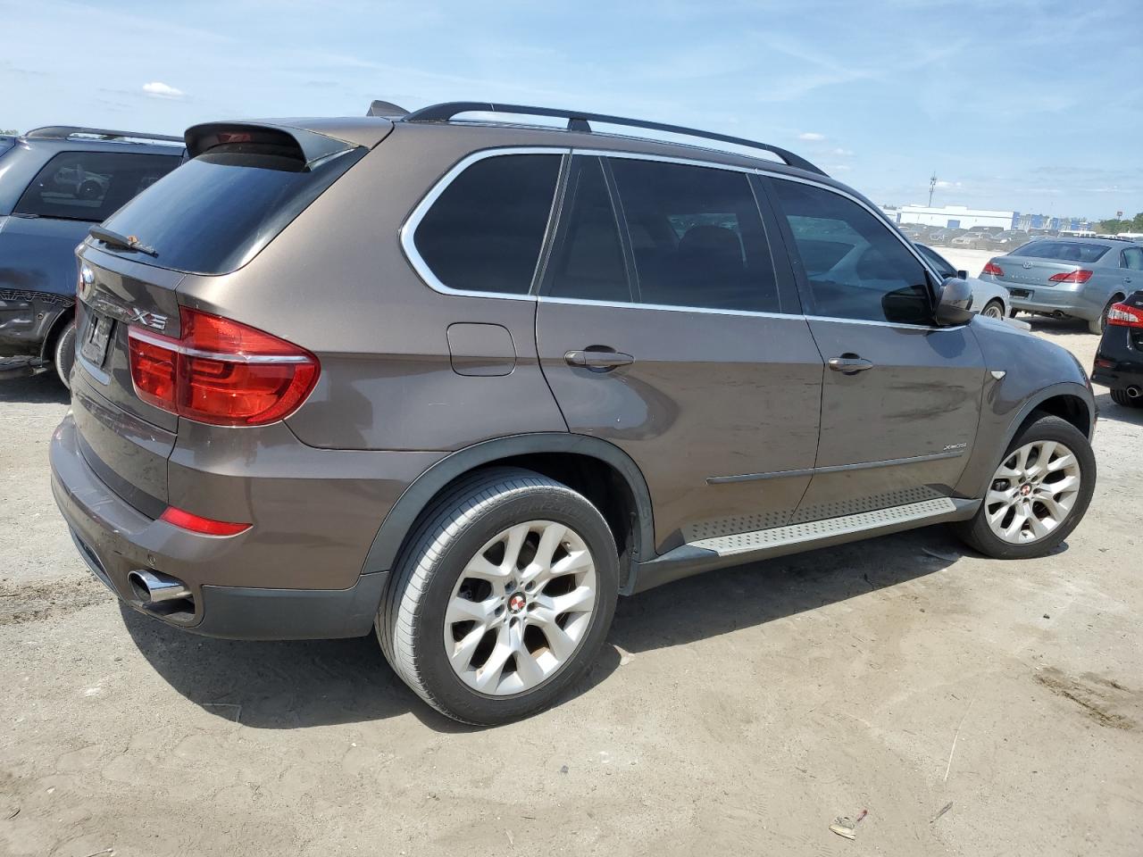 5UXZV4C5XDL993288 2013 BMW X5 xDrive35I