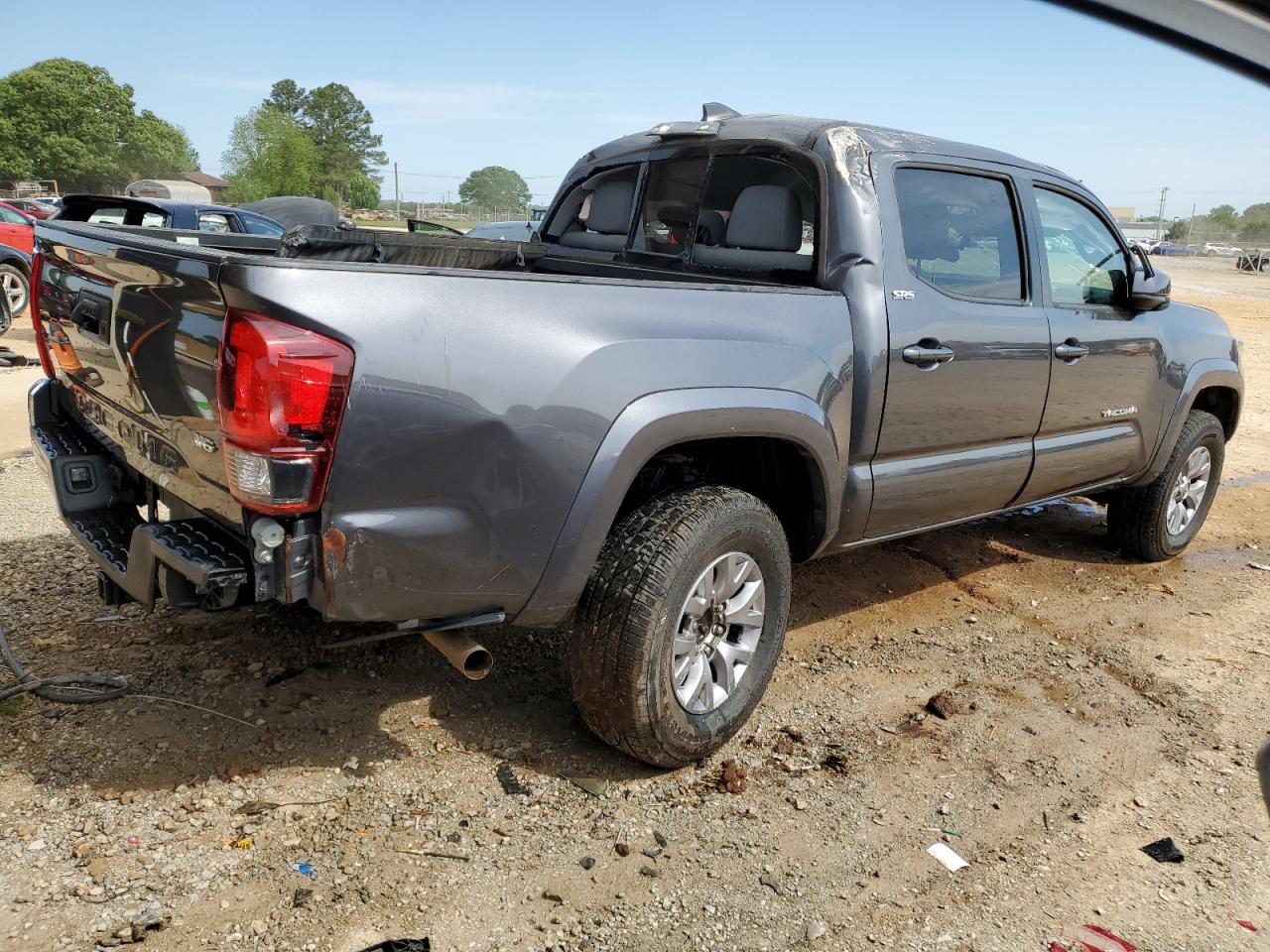 5TFAZ5CN8JX057294 2018 Toyota Tacoma Double Cab