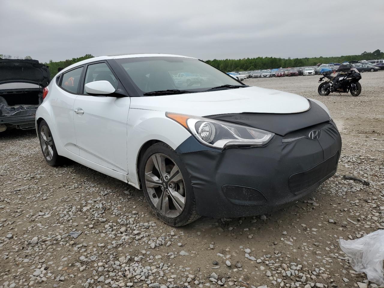 KMHTC6AD5GU303671 2016 Hyundai Veloster