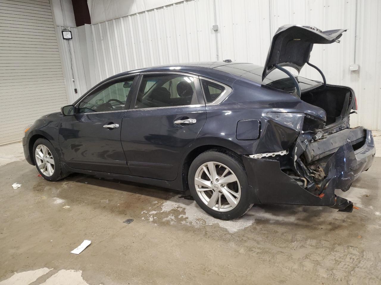 2015 Nissan Altima 2.5 vin: 1N4AL3AP4FC123130