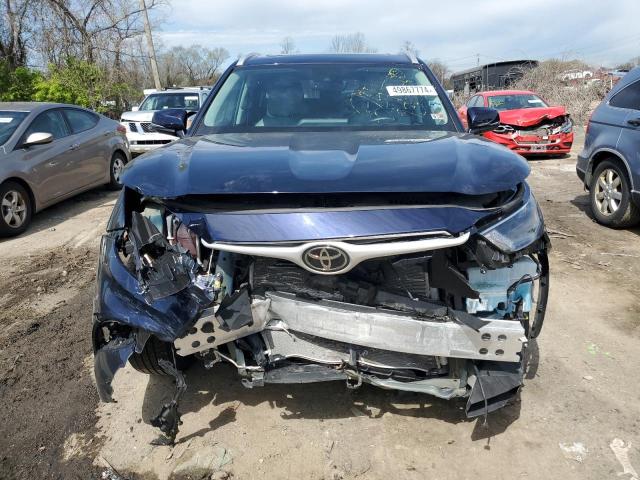 5TDGZRBH0NS589552 2022 Toyota Highlander Xle