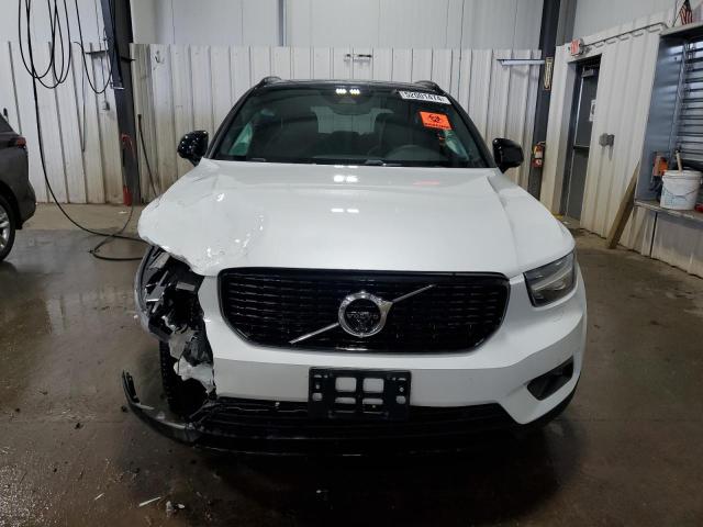 2020 Volvo Xc40 T5 R-Design VIN: YV4162UMXL2317091 Lot: 52001474