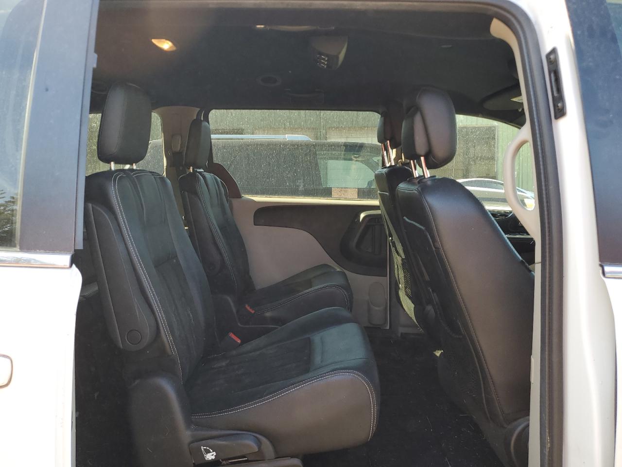 2C4RDGCG4KR739832 2019 Dodge Grand Caravan Sxt