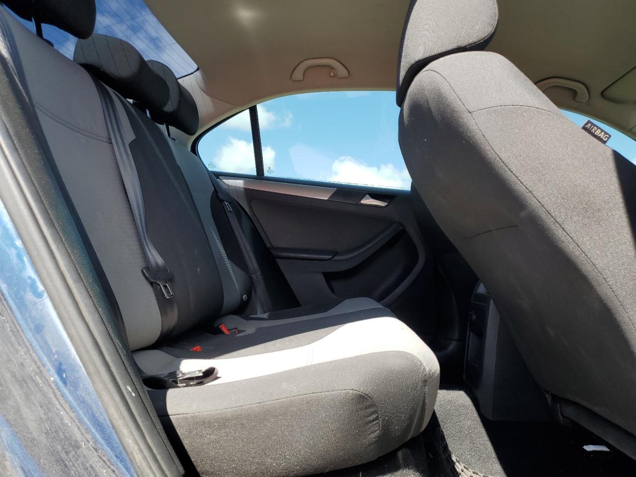 3VW2B7AJ7HM288589 2017 Volkswagen Jetta S