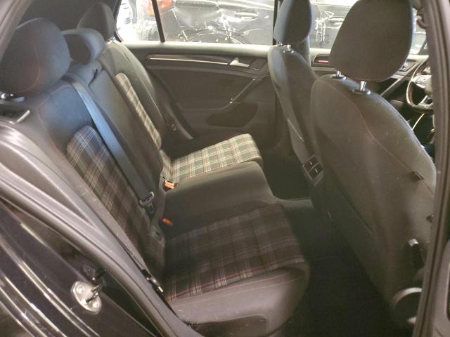 2017 Volkswagen Golf GTI - Image 10