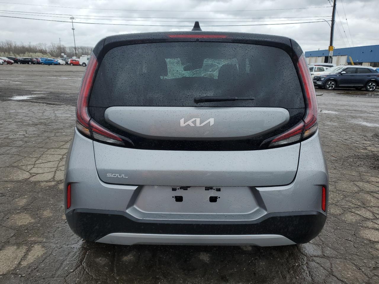 KNDJ23AU2P7870710 2023 Kia Soul Lx