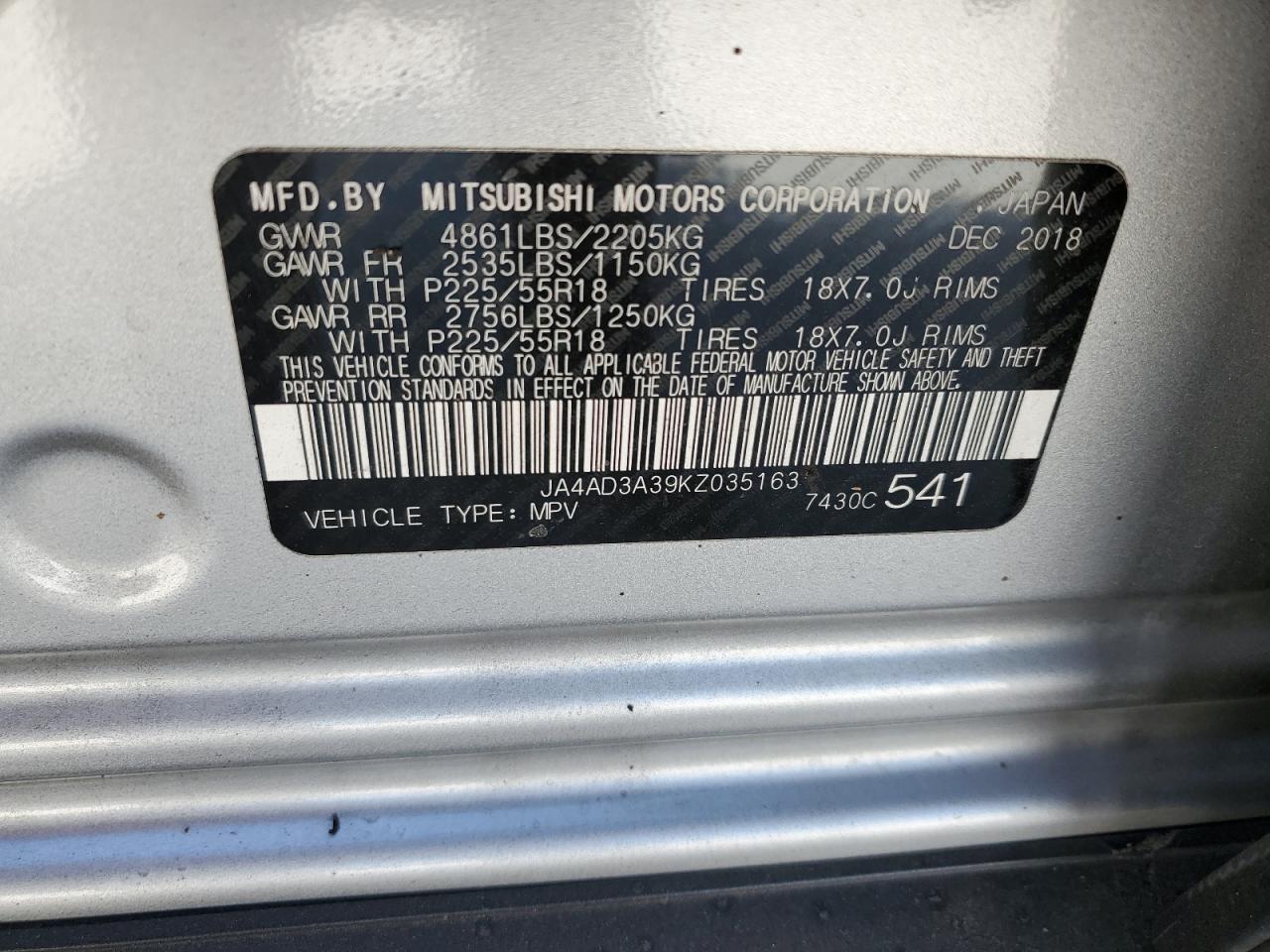 JA4AD3A39KZ035163 2019 Mitsubishi Outlander Se