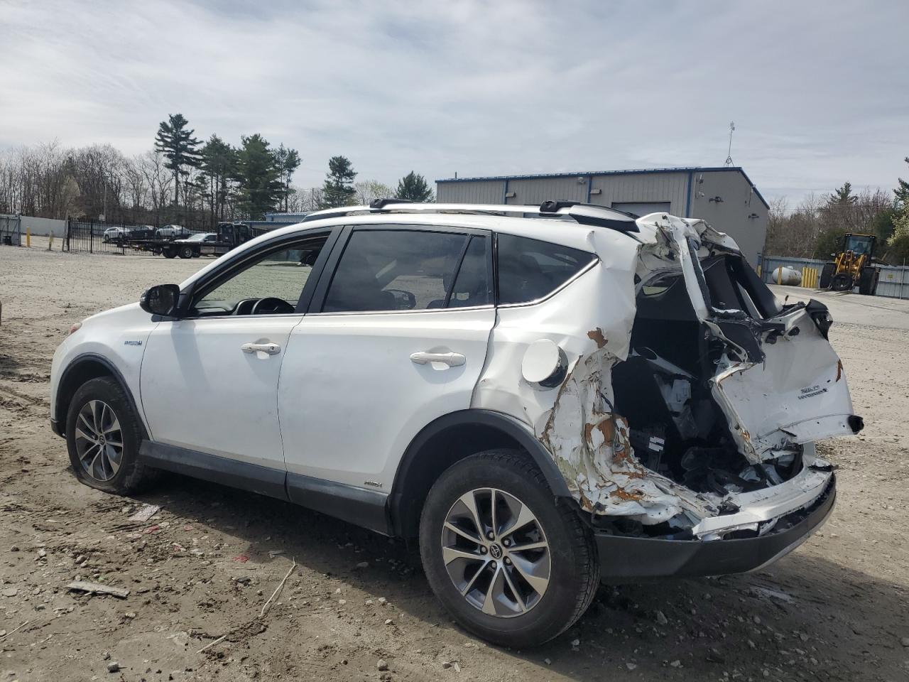 JTMRJREV7HD081323 2017 Toyota Rav4 Hv Le