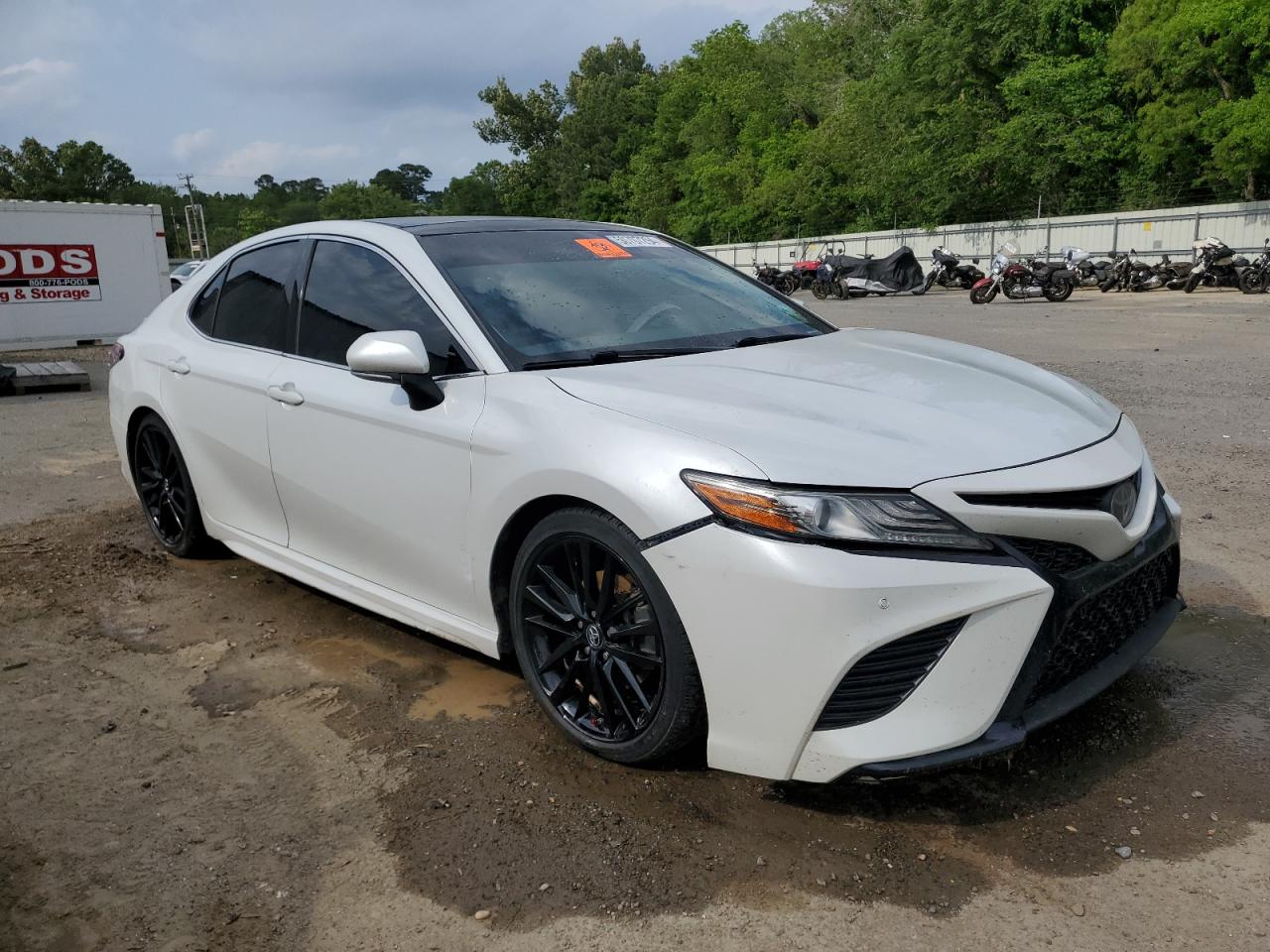 2018 Toyota Camry Xse vin: 4T1B61HK4JU061327