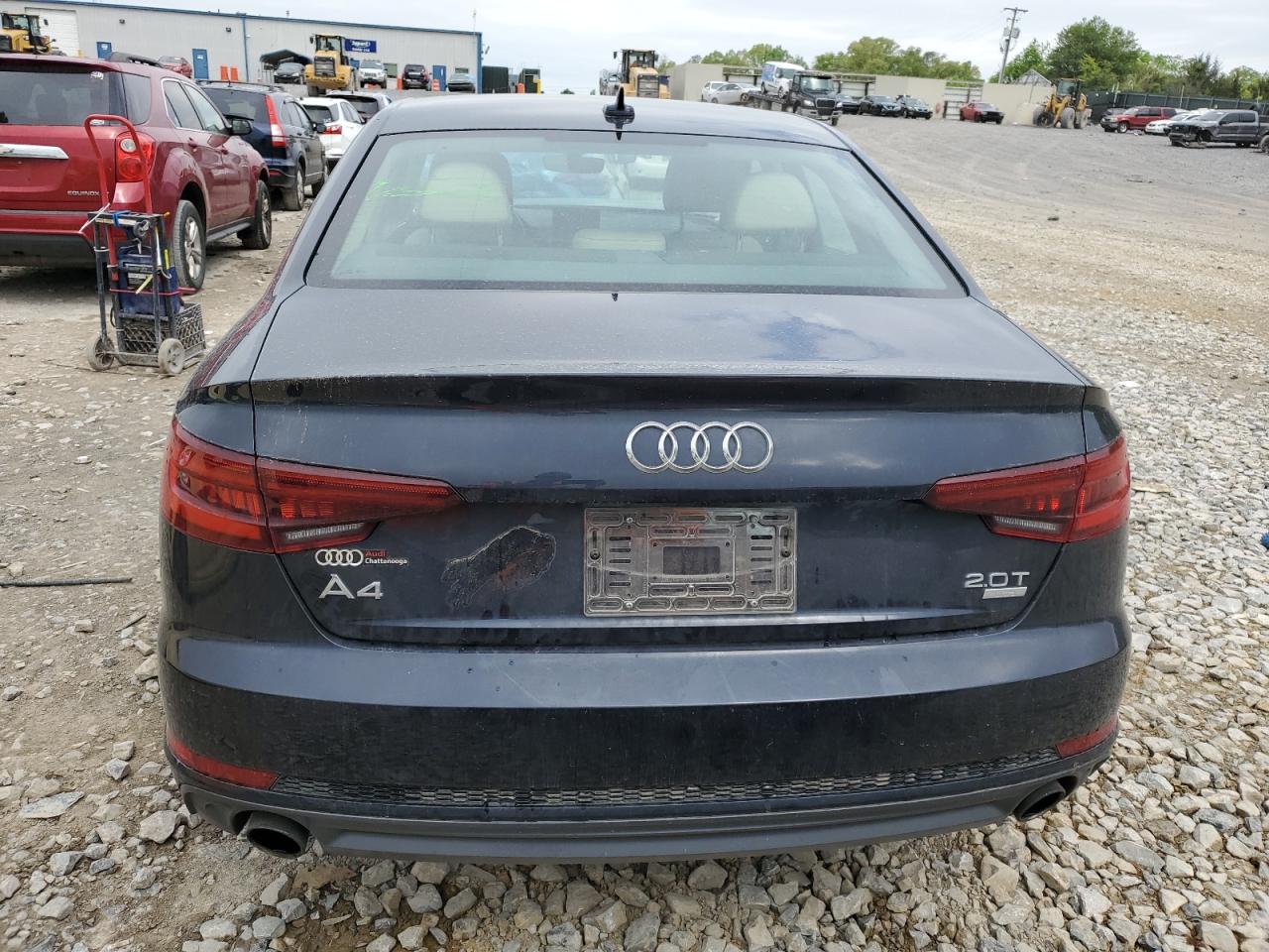 WAUKMAF42JA118685 2018 Audi A4 Premium