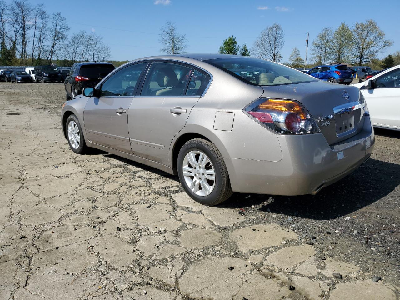 2012 Nissan Altima Base vin: 1N4AL2AP8CN540907