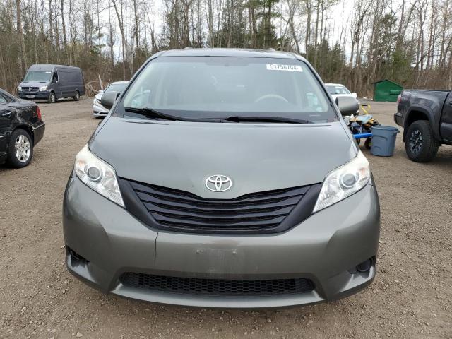 51750704 | 2013 Toyota sienna