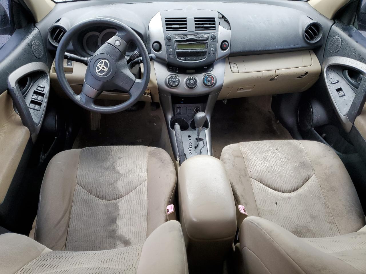 JTMKF4DV1A5030813 2010 Toyota Rav4