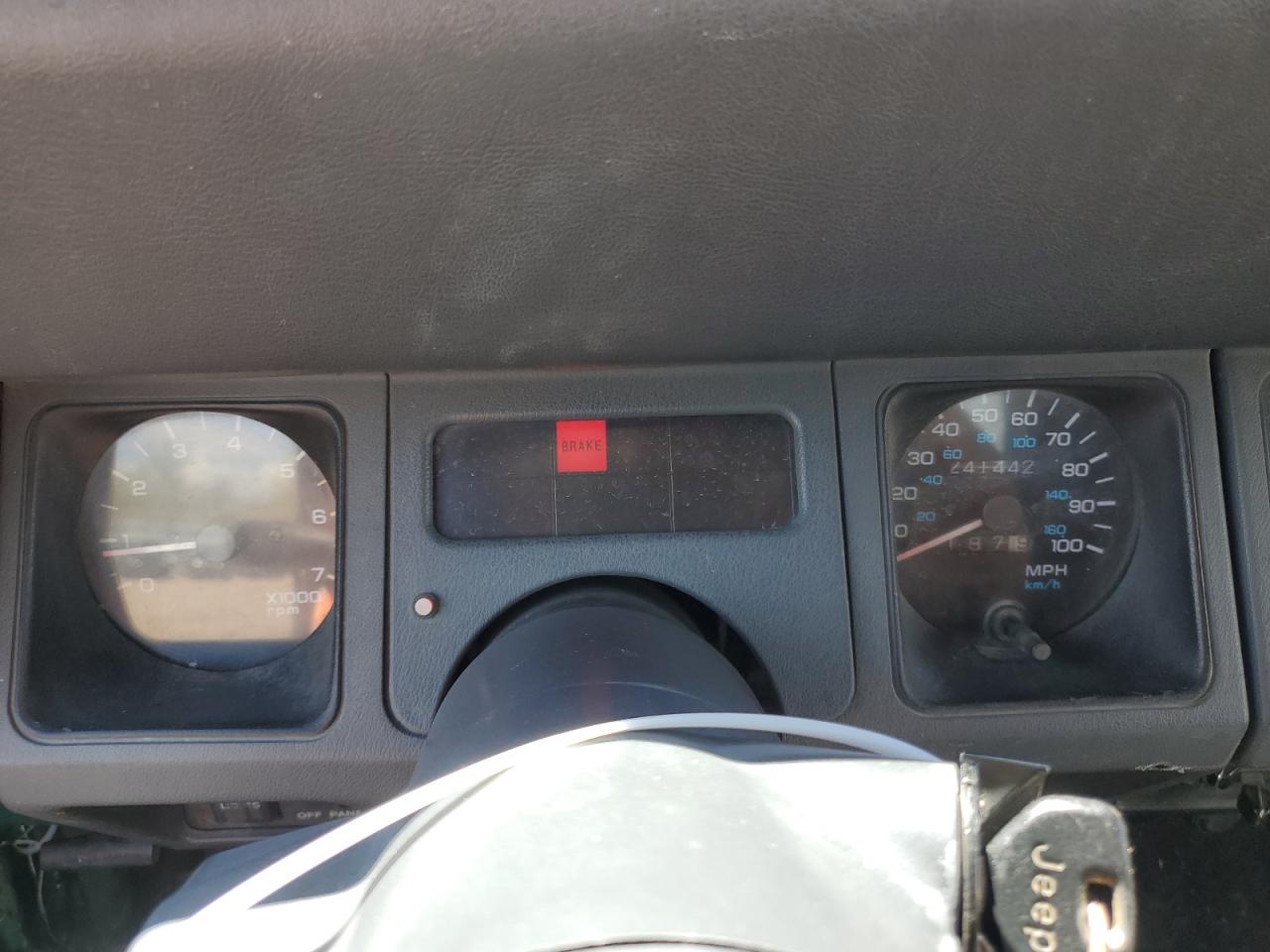 2J4FY29S8NJ503395 1992 Jeep Wrangler / Yj