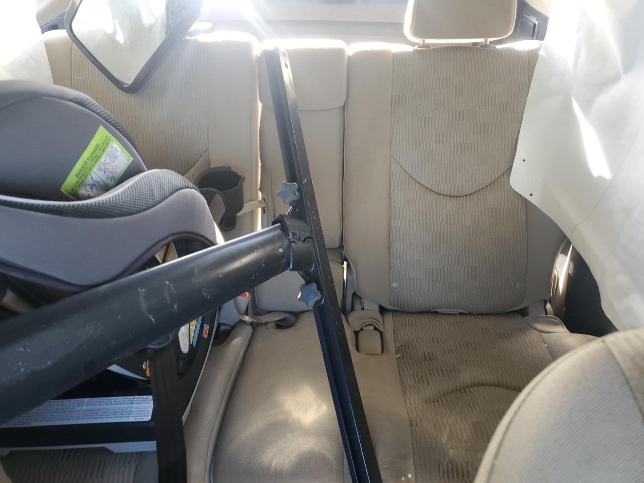 2T3BF4DV6BW176375 2011 Toyota Rav4