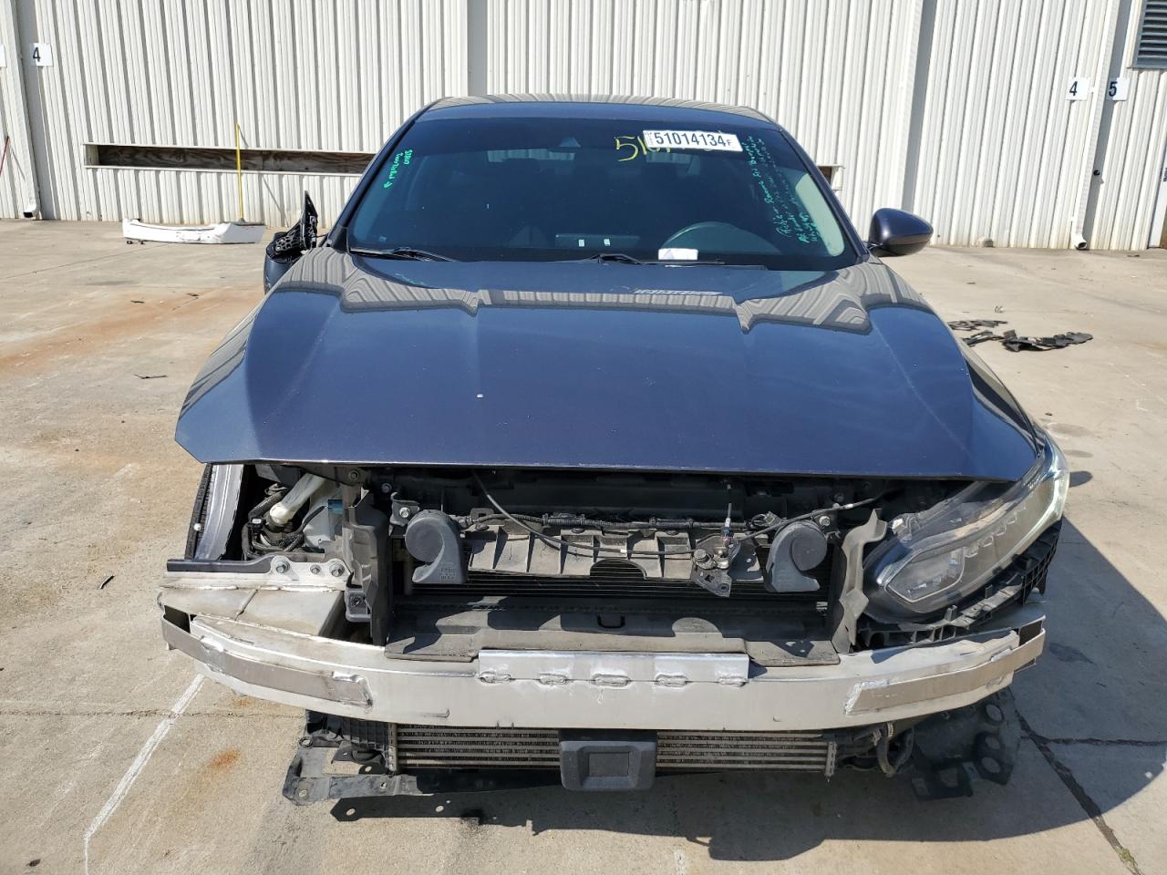 1HGCV1F18JA086367 2018 Honda Accord Lx